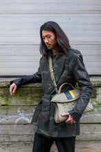 Load image into Gallery viewer, THE MOTO ROBE Camouflage Wool Print