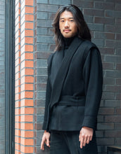 Load image into Gallery viewer, THE STATESMAN ROBE